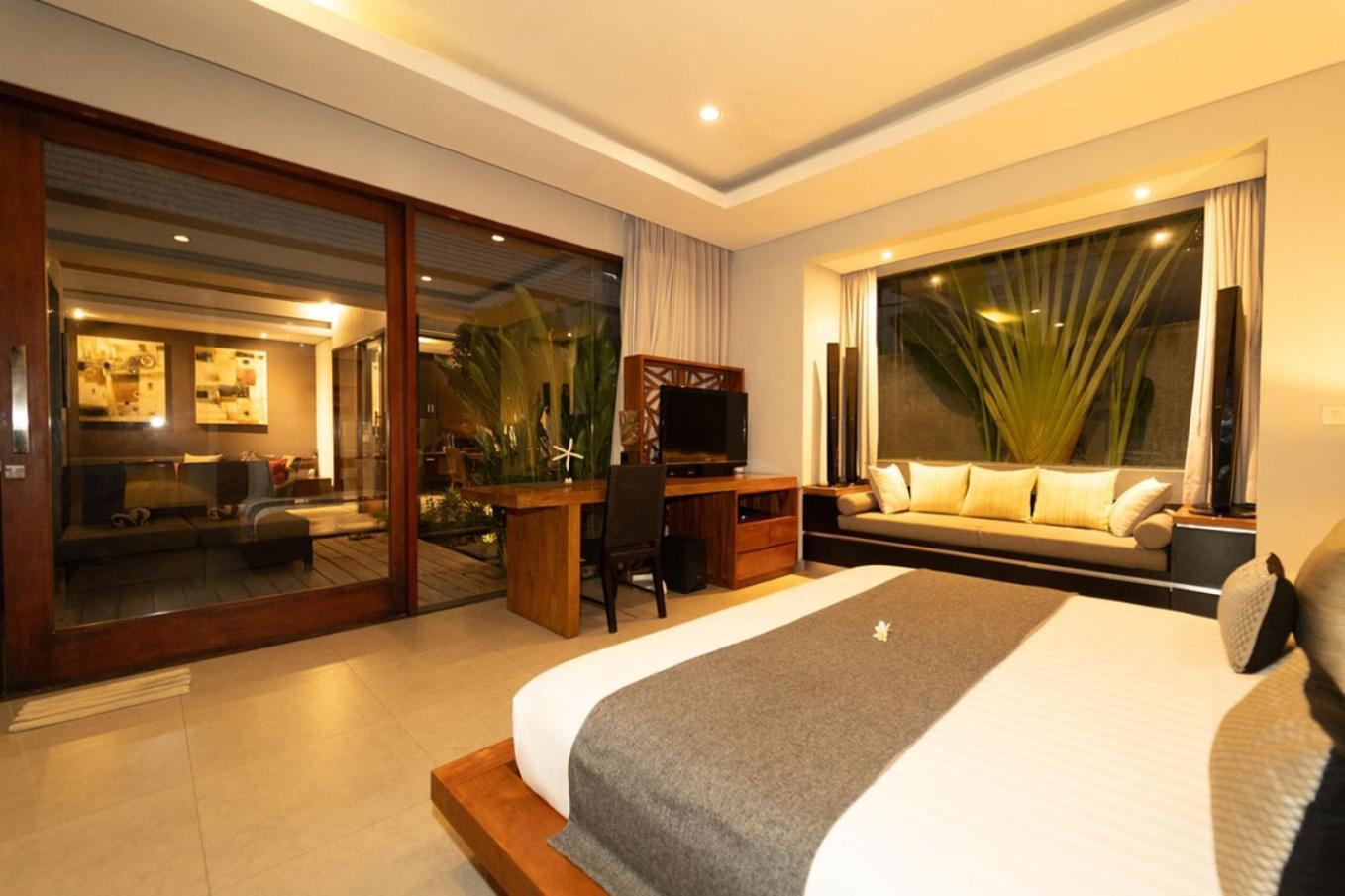 The Black Pearl - The 1br In *